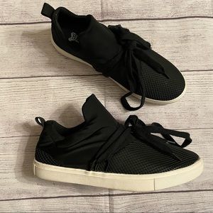 Trash Brand Black Shoes